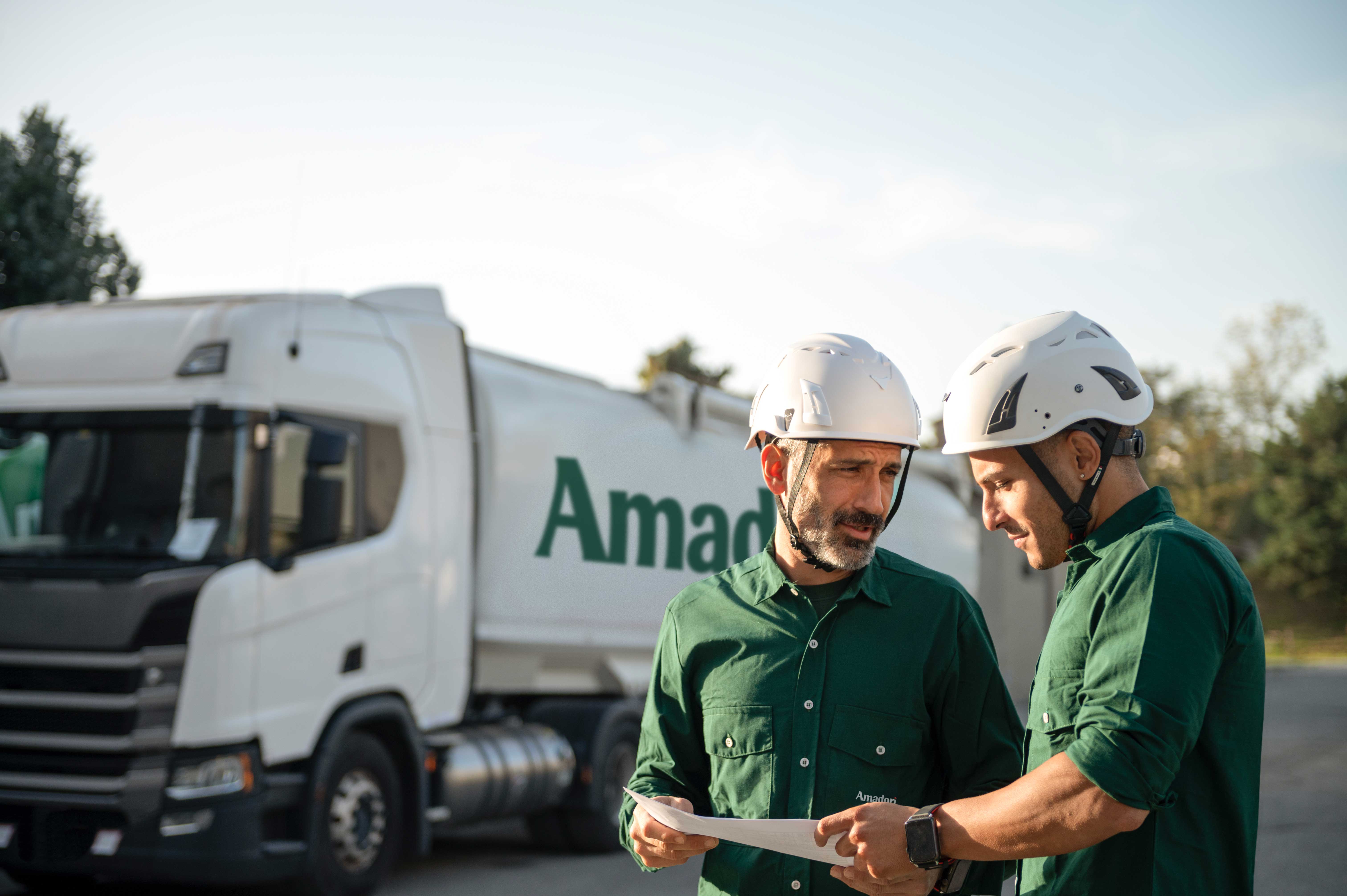 Amadori2022_Persone_camion